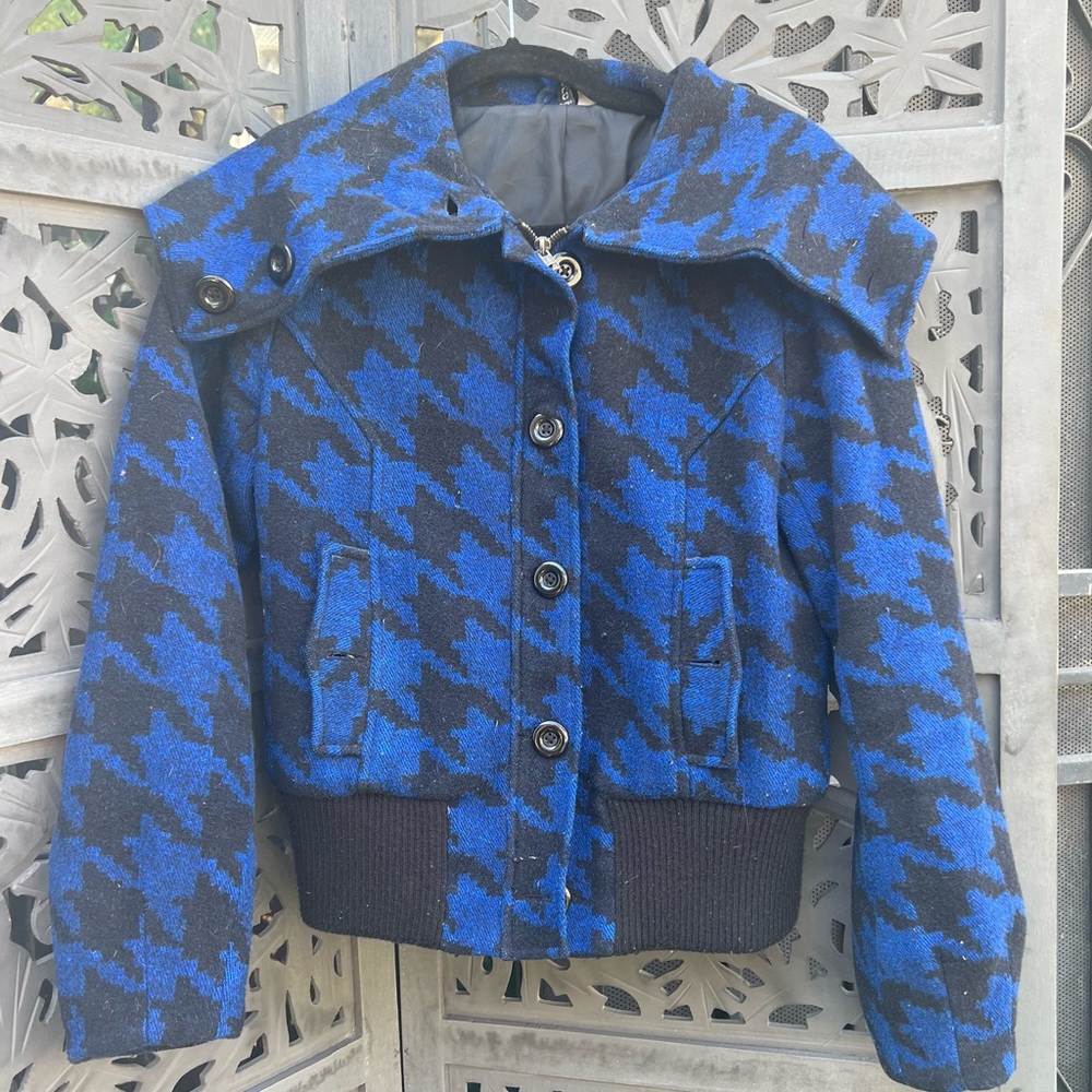 H&M blue houndstooth wool bomber jacket